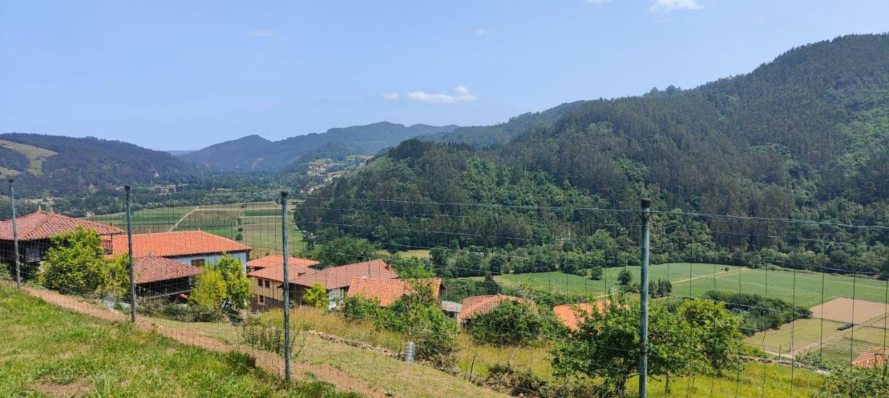 La Casita De Titi Villa Pravia Luaran gambar